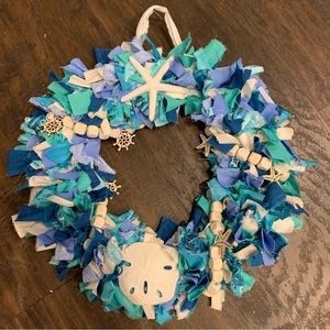 BEACH DECOR LOTS OF OPTIONS